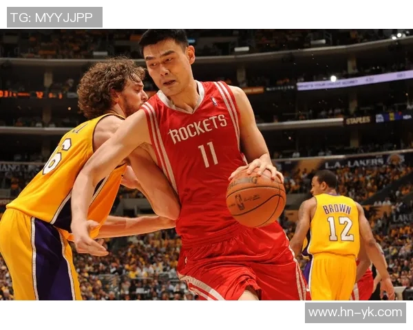 姚明评测版深度解析篮球技术与职业生涯的完美结合